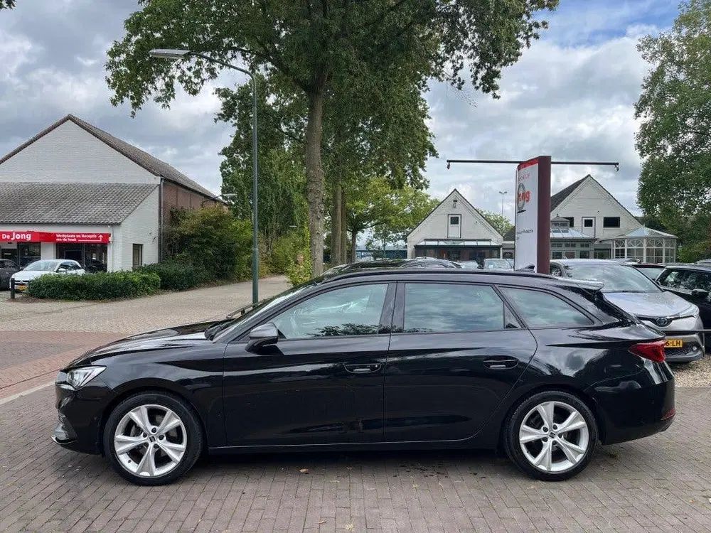 SEAT Leon SPORTSTOURER 1.5 TSI FR BUSINESS INT. 150P uit 2021, foto 3