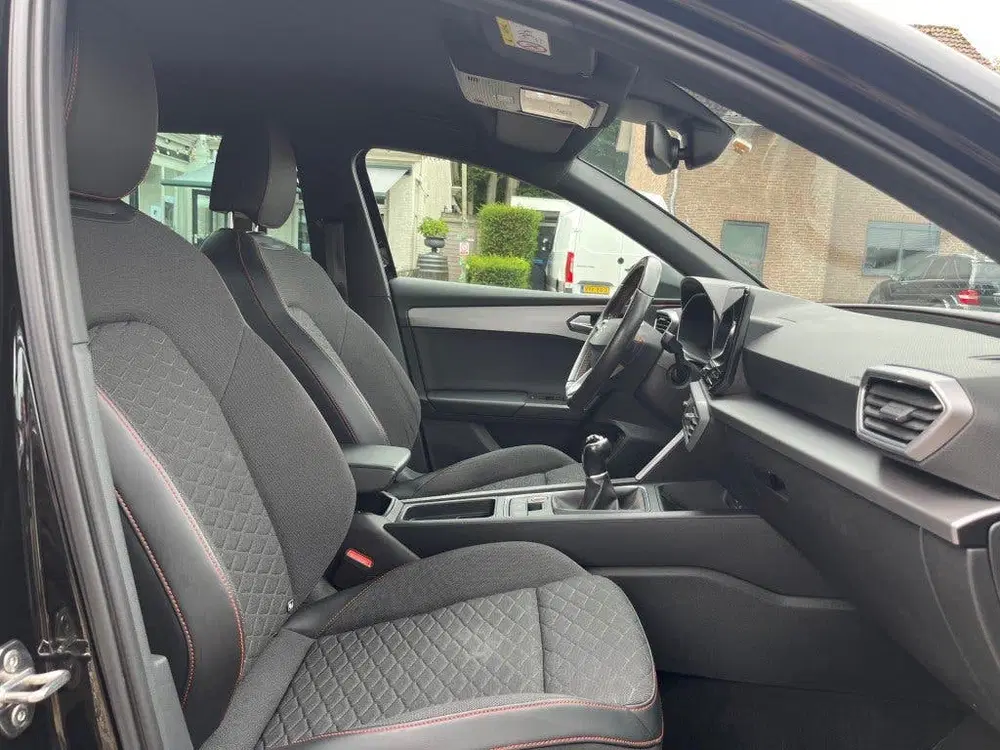 SEAT Leon SPORTSTOURER 1.5 TSI FR BUSINESS INT. 150P uit 2021, foto 8