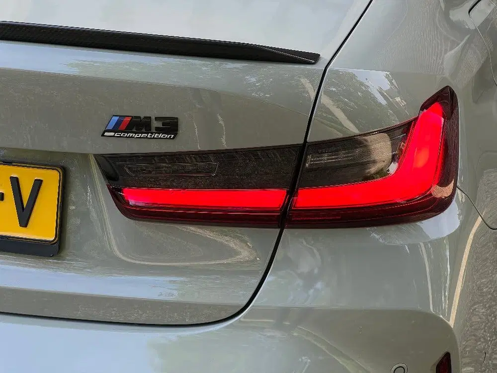 BMW 3-serie M3 xDrive Competition uit 2023, foto 11