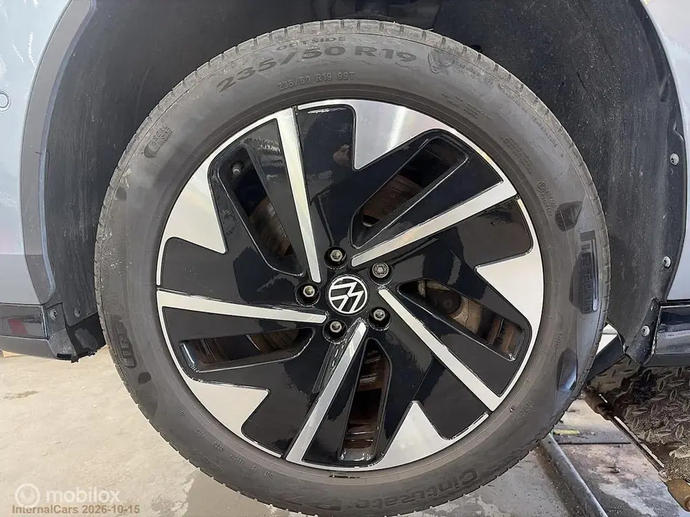 Volkswagen ID.7 Pro 77 kWh trekhaak uit 2024, foto 11