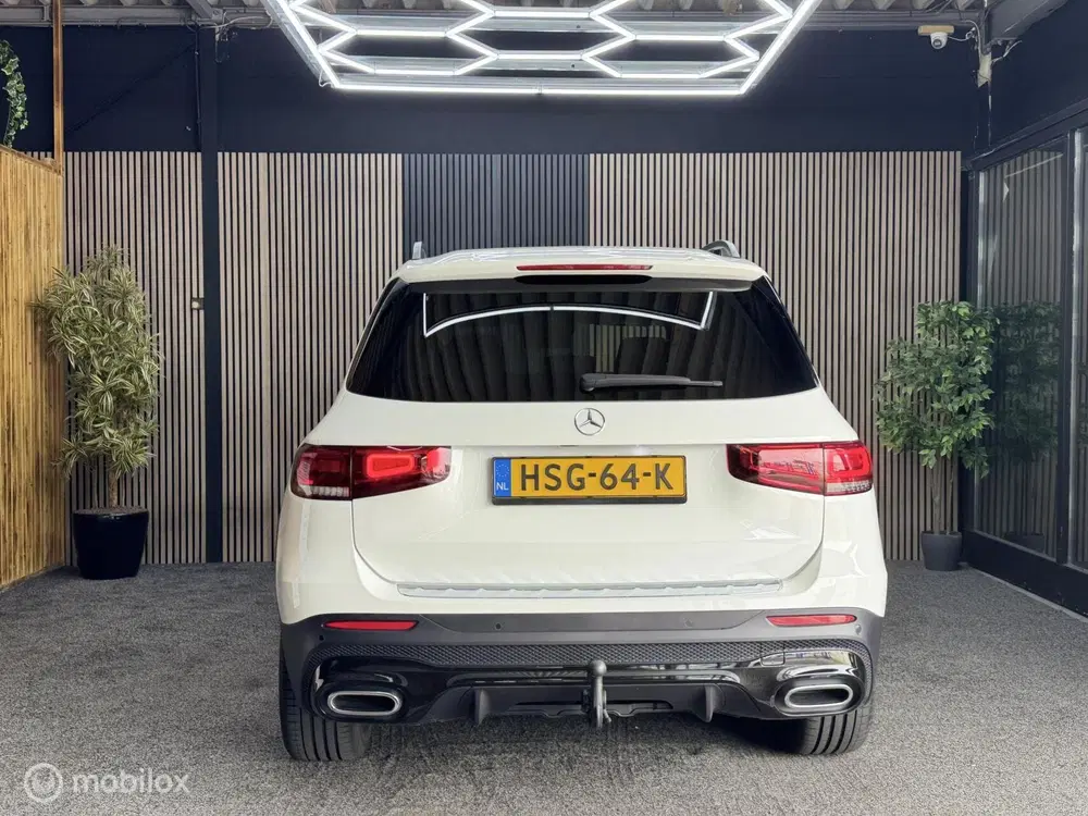 Mercedes-Benz GLB Mercedes GLB 200 4MATIC AMG Line 7p. uit 2022, foto 6