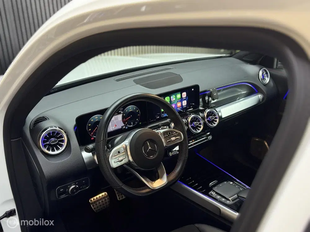 Mercedes-Benz GLB Mercedes GLB 200 4MATIC AMG Line 7p. uit 2022, foto 7
