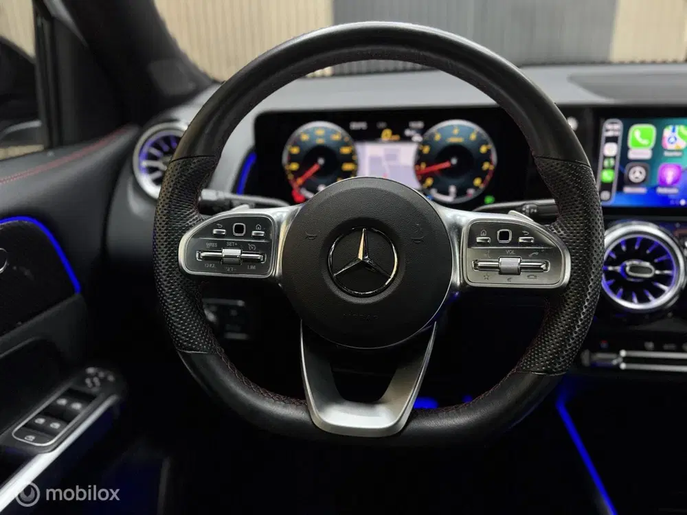 Mercedes-Benz GLB Mercedes GLB 200 4MATIC AMG Line 7p. uit 2022, foto 9