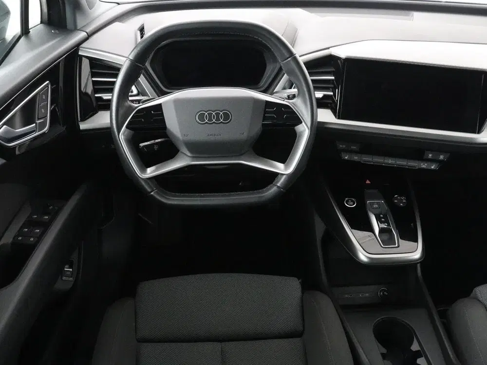 Audi Q4 e-tron Launch edition Advanced 77 kWh uit 2021, foto 4