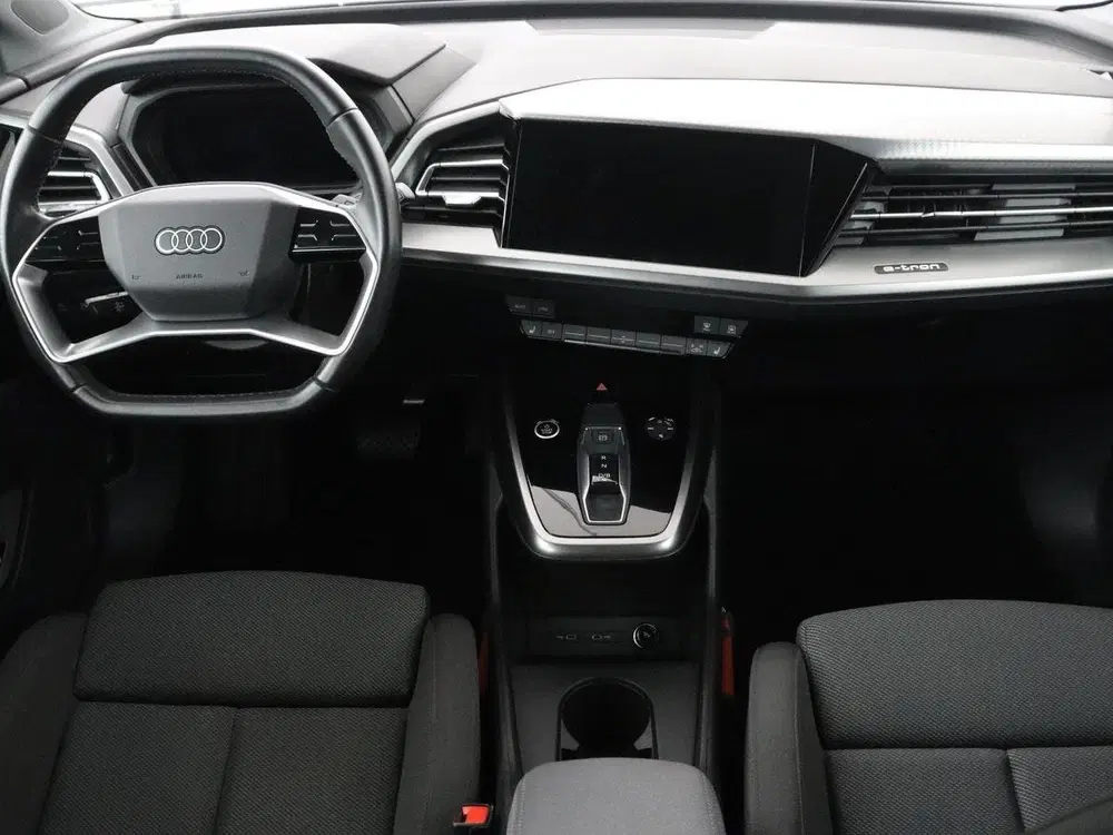 Audi Q4 e-tron Launch edition Advanced 77 kWh uit 2021, foto 8