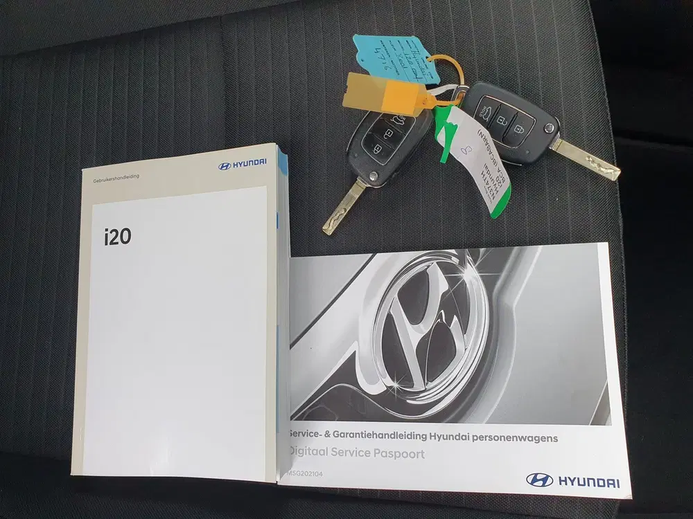 Hyundai i20 1.0 T-GDI Comfort CRUISE uit 2021, foto 13