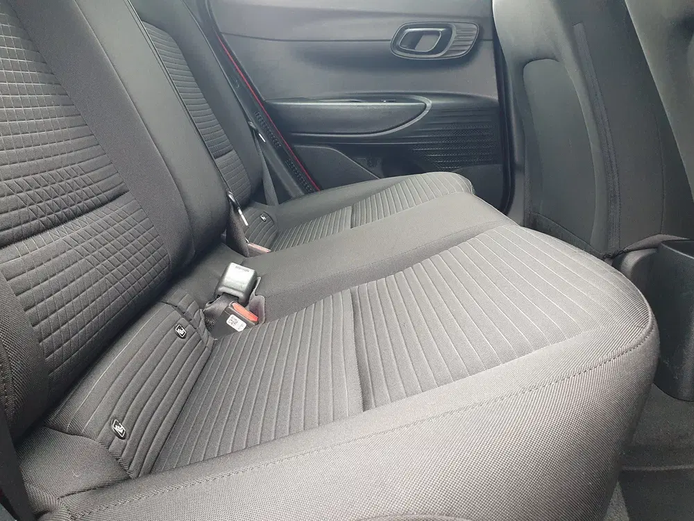 Hyundai i20 1.0 T-GDI Comfort CRUISE uit 2021, foto 5