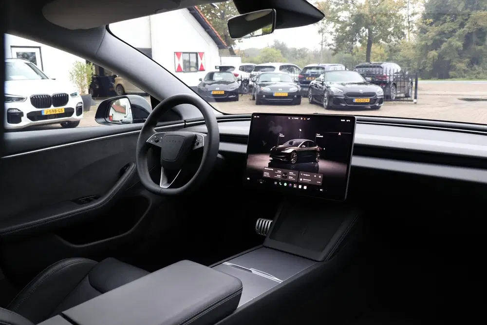Tesla Model 3 Performance AWD 78 kWh uit 2024, foto 13