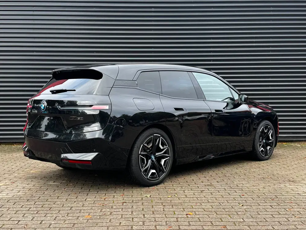 BMW iX M60 112 kWh uit 2023, foto 3