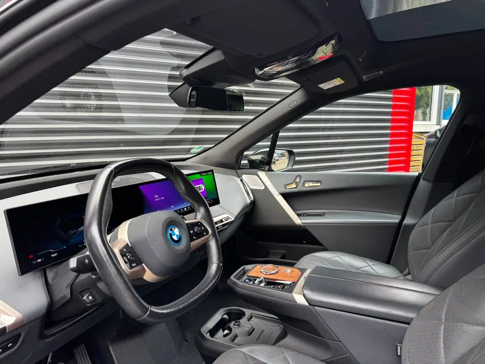 BMW iX M60 112 kWh uit 2023, foto 5