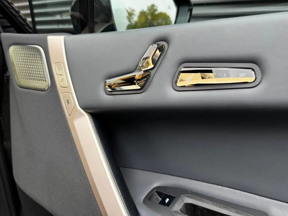 BMW iX M60 112 kWh uit 2023, foto 7