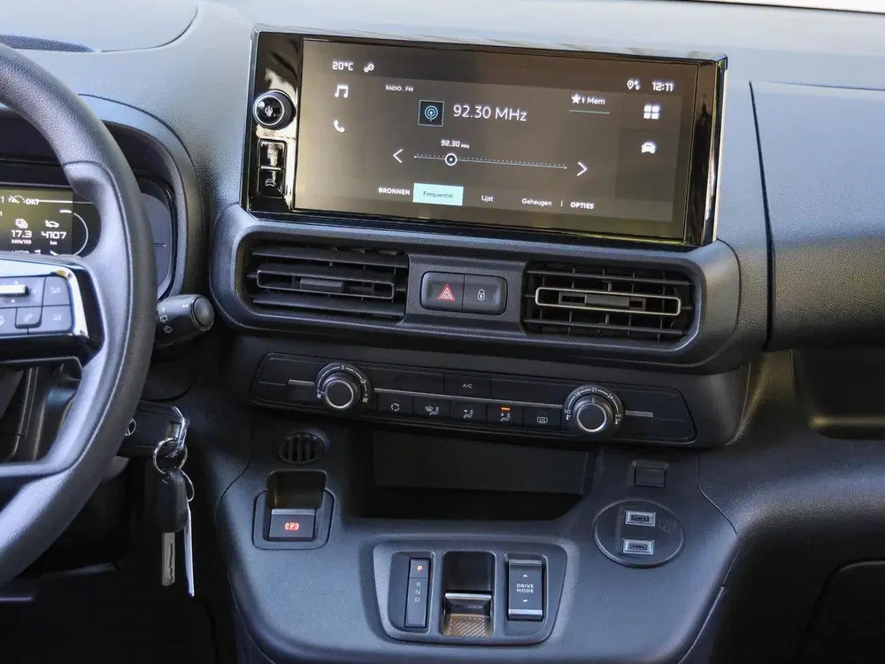 Citroën Berlingo Feel L1 50 kWh 136pk uit 2025, foto 13