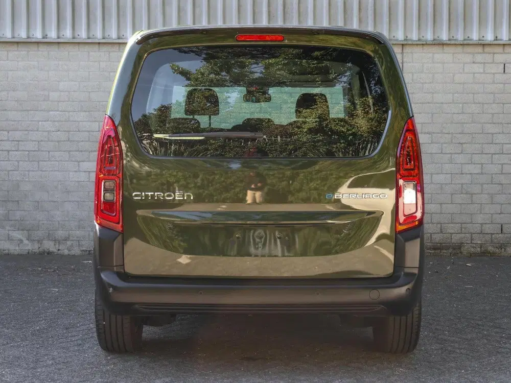 Citroën Berlingo Feel L1 50 kWh 136pk uit 2025, foto 9
