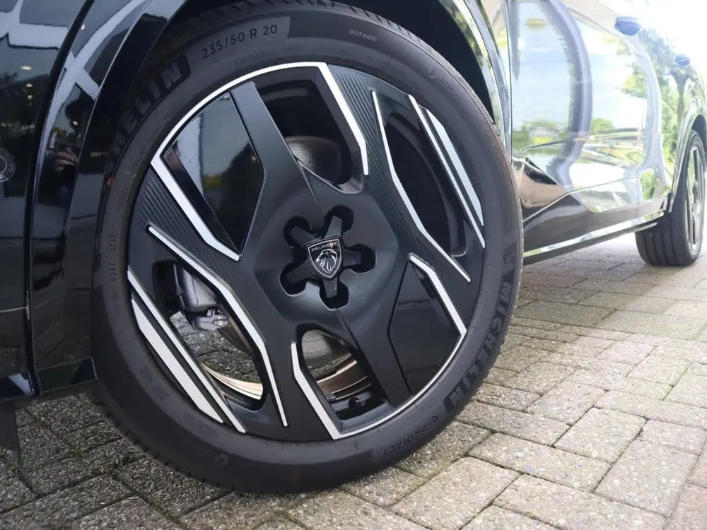 Peugeot 3008 Launch Edition EV 73 kWh 325pk Dual Motor uit 2026, foto 12