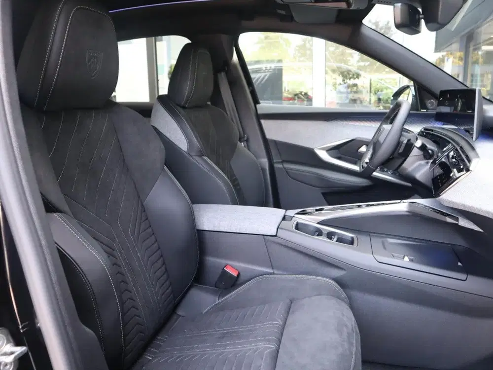 Peugeot 3008 Launch Edition EV 73 kWh 325pk Dual Motor uit 2026, foto 7