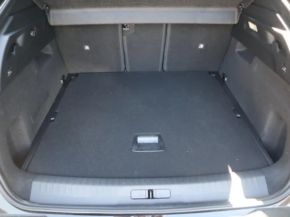 Peugeot 3008 Launch Edition EV 73 kWh 325pk Dual Motor uit 2026, foto 10