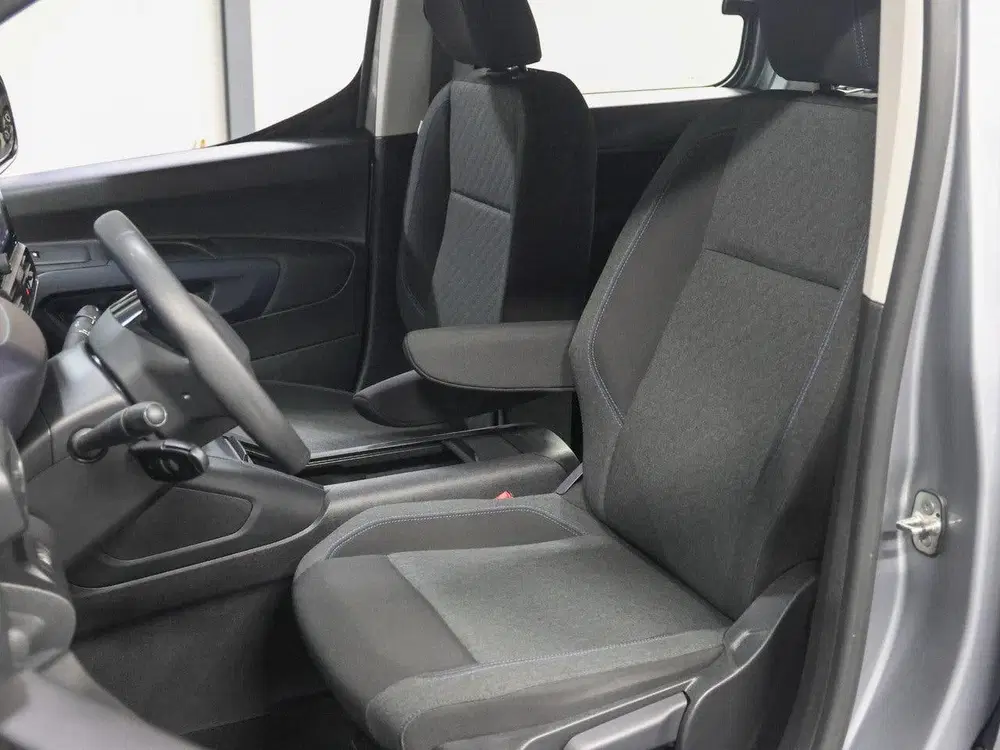 Peugeot Rifter EV Allure Pack 50 kWh 136PK uit 2023, foto 13