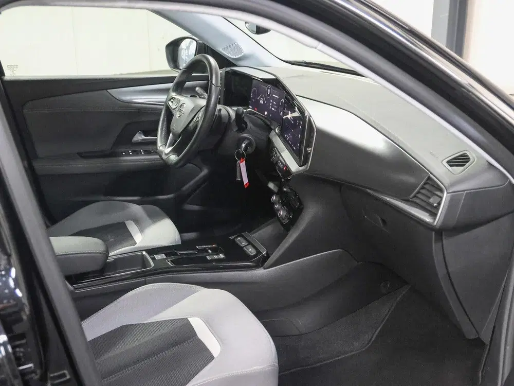 Opel Mokka 130PK Elegance uit 2021, foto 9