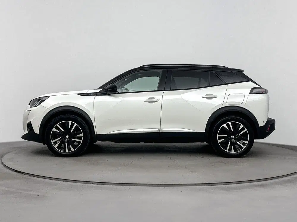 Peugeot 2008 SUV EV GT Pack 50 kWh 136pk uit 2023, foto 2