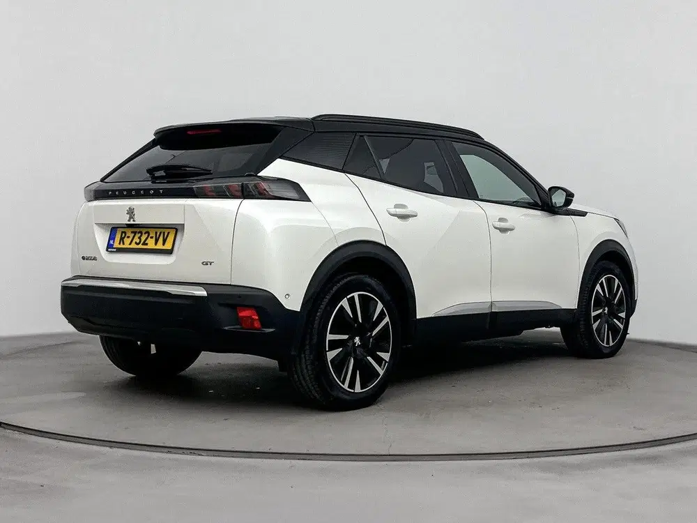 Peugeot 2008 SUV EV GT Pack 50 kWh 136pk uit 2023, foto 7