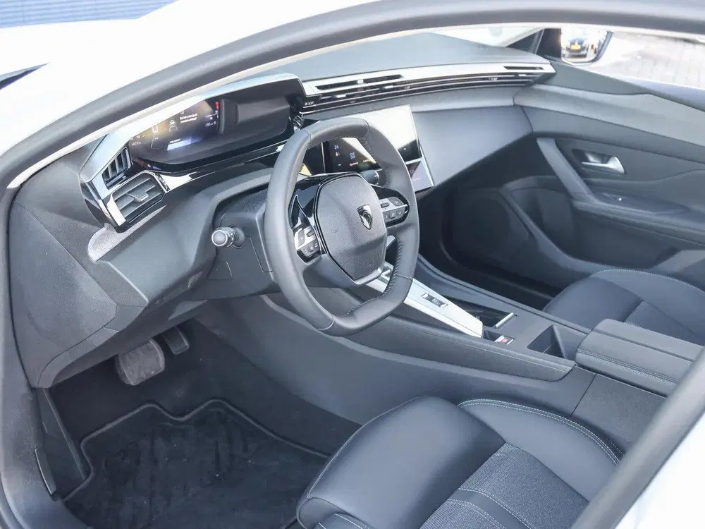 Peugeot 408 1.2 Hybrid 145 e-DCS6 Allure Demo deal uit 2025, foto 10