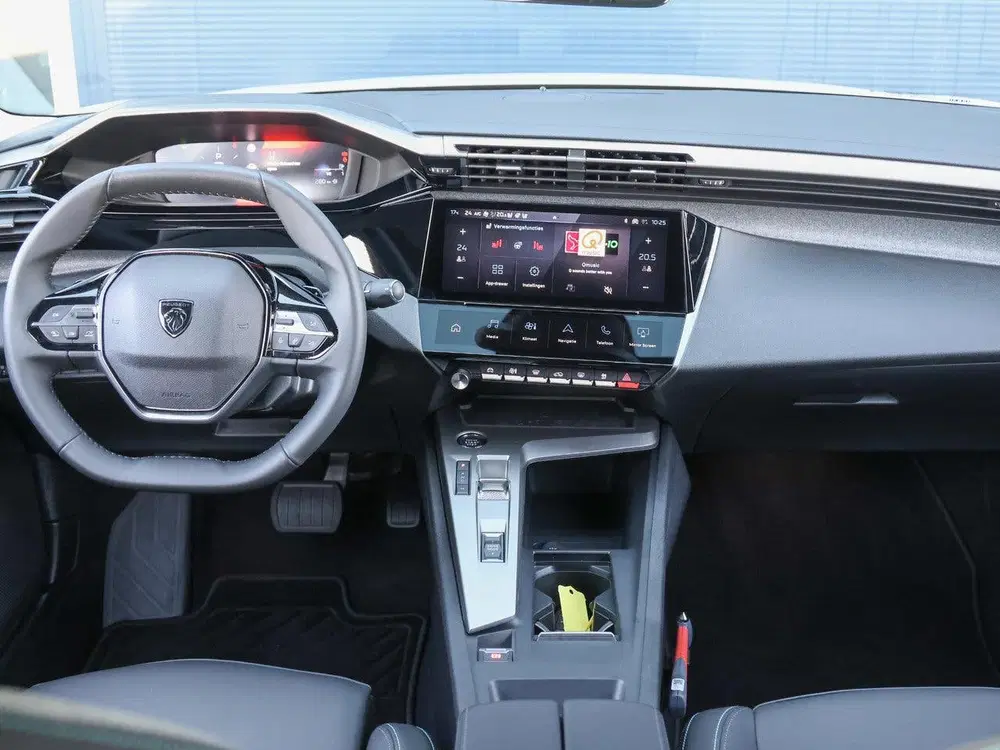 Peugeot 408 1.2 Hybrid 145 e-DCS6 Allure Demo deal uit 2025, foto 13