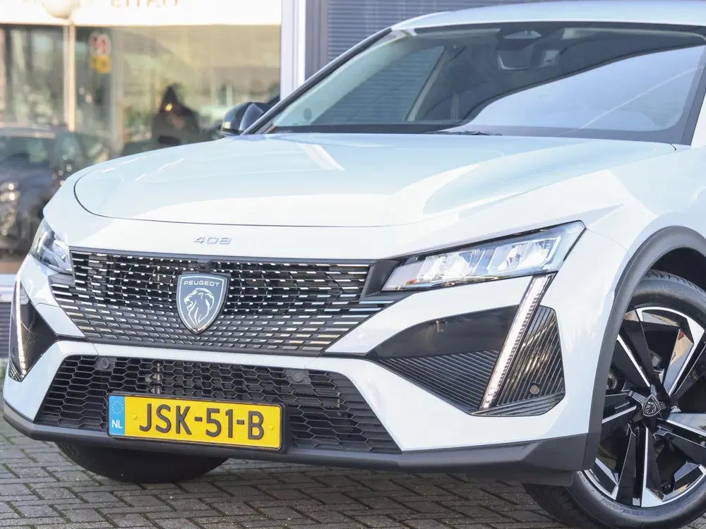 Peugeot 408 1.2 Hybrid 145 e-DCS6 Allure Demo deal uit 2025, foto 5