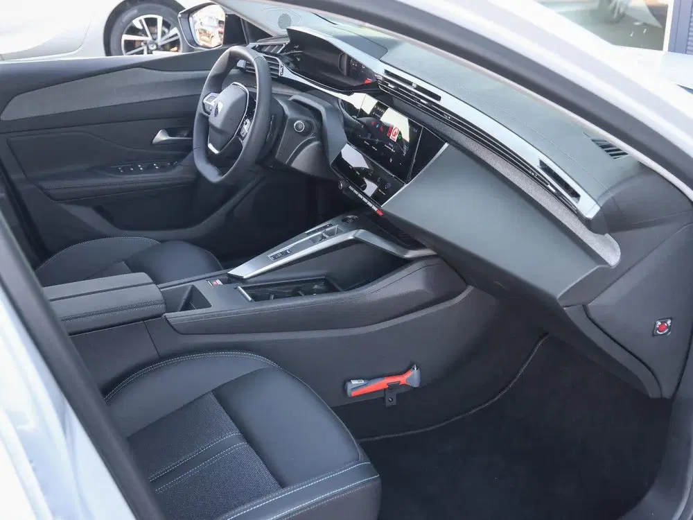 Peugeot 408 1.2 Hybrid 145 e-DCS6 Allure Demo deal uit 2025, foto 8