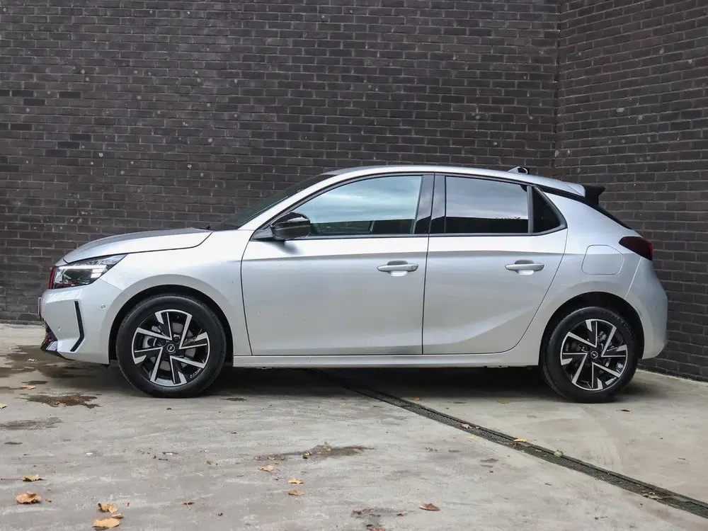 Opel Corsa GS 145pk Hybrid uit 2026, foto 2