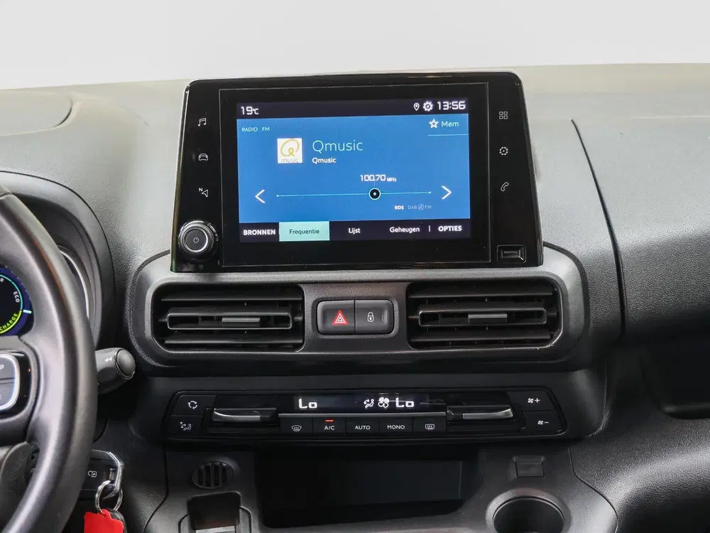 Citroën Berlingo XL Feel 50 kWh 136pk uit 2022, foto 15