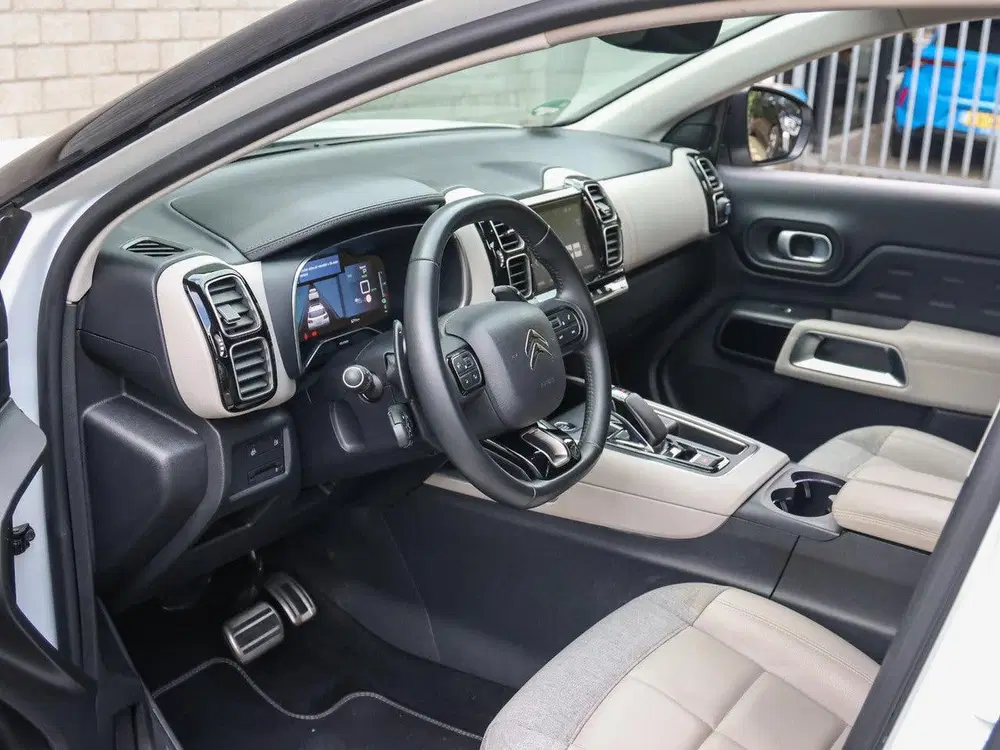 Citroën C5 Aircross 1.6 225pk Hybrid Shine uit 2021, foto 12