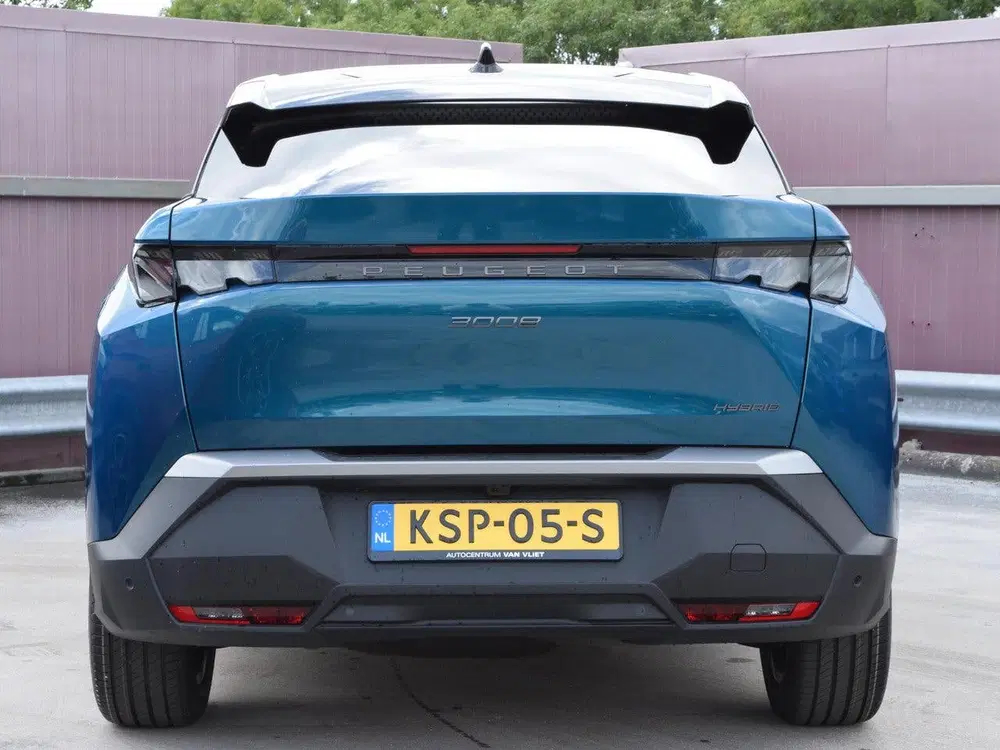 Peugeot 3008 1.2 Hybrid 145 GT Exclusive LEDEREN BEKLED uit 2026, foto 5