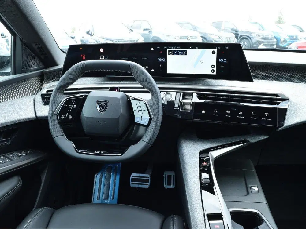Peugeot 3008 1.2 Hybrid 145 GT Exclusive LEDEREN BEKLED uit 2026, foto 9