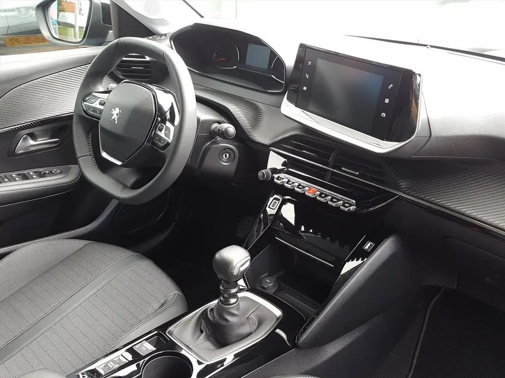 Peugeot 208 ALLURE 1.2-100pk Apple Carplay & Android A uit 2022, foto 12