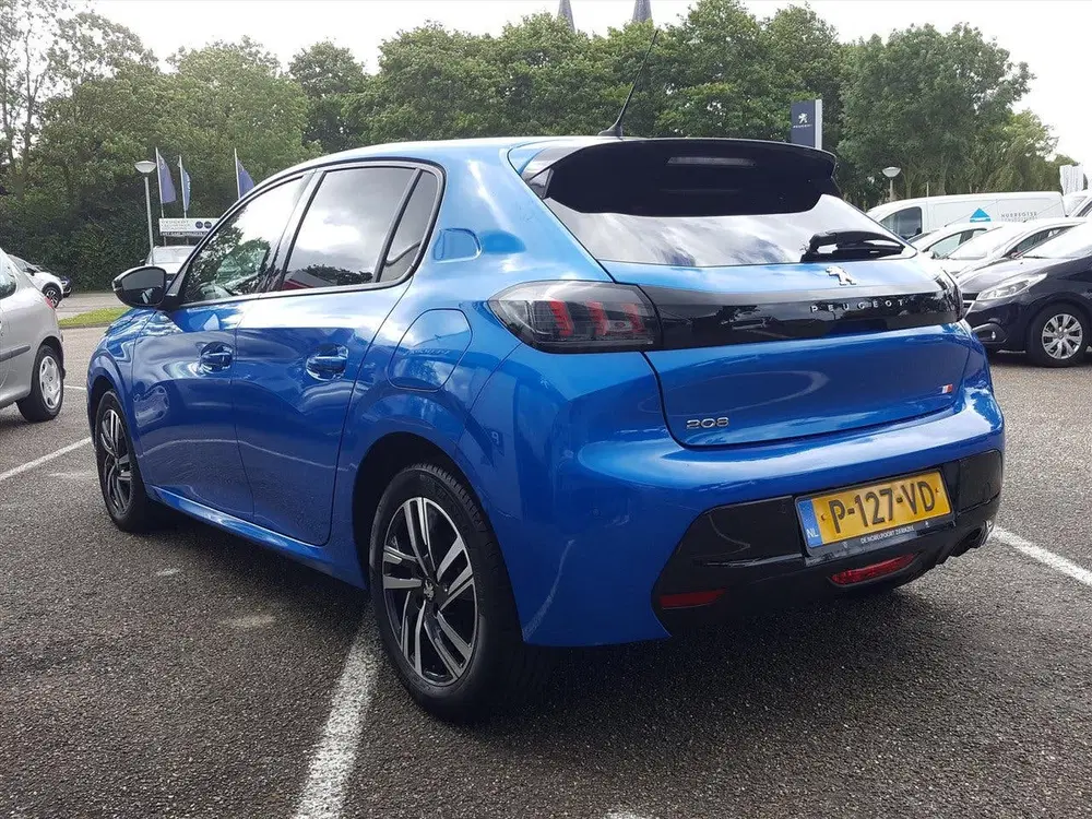 Peugeot 208 ALLURE 1.2-100pk Apple Carplay & Android A uit 2022, foto 7