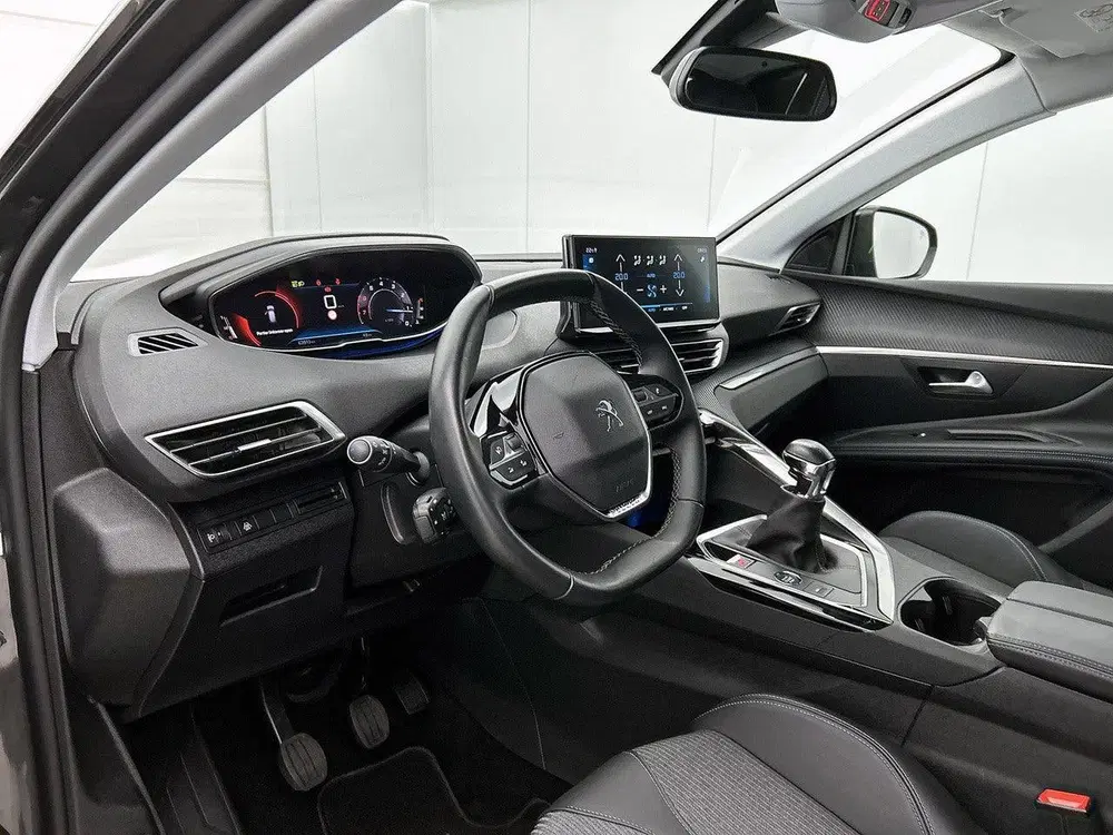 Peugeot 3008 1.2 130pk Allure uit 2022, foto 10