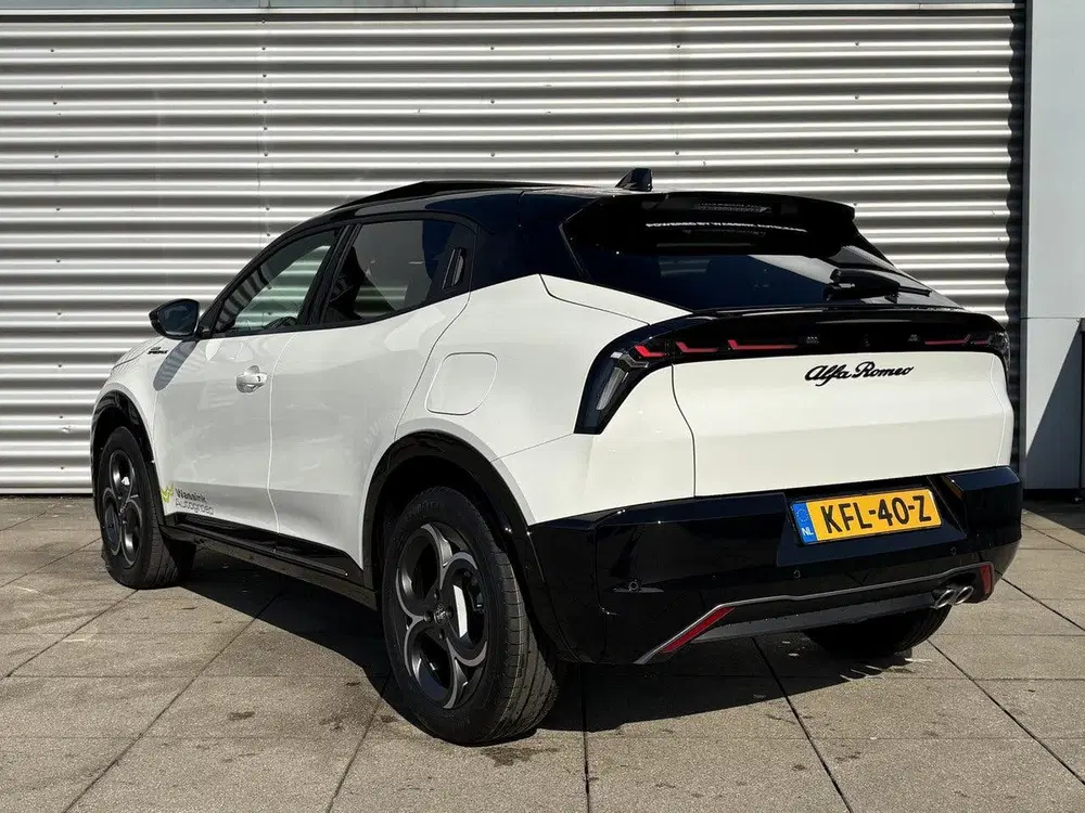 Alfa Romeo Junior 1.2 Turbo Hybrid Ibrida Sport Speciale uit 2026, foto 5