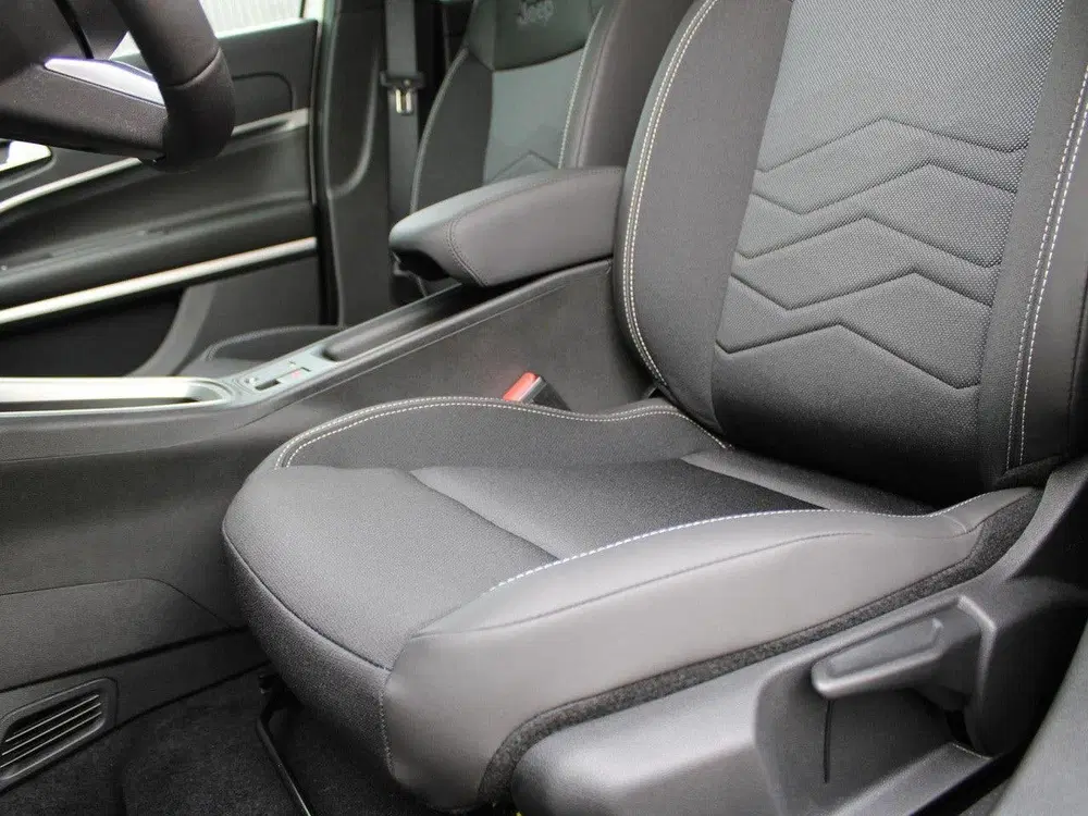 Jeep Avenger 1.2 e-Hybrid Summit VOORRAAD KORTING (bj 2 uit 2026, foto 11