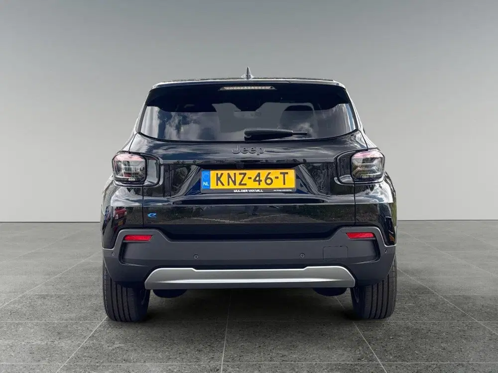 Jeep Avenger Summit EV 54kWh 156pk uit 2026, foto 4