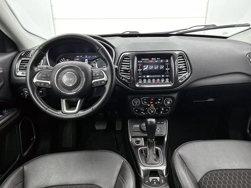 Jeep Compass 190pk Plug-in Hybrid Limited uit 2020, foto 13