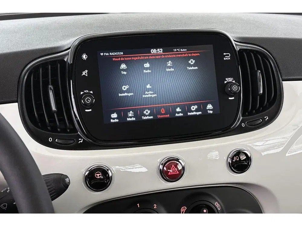 Fiat 500 1.0 Hybrid Dolcevita Panoramadak Apple Car uit 2024, foto 13