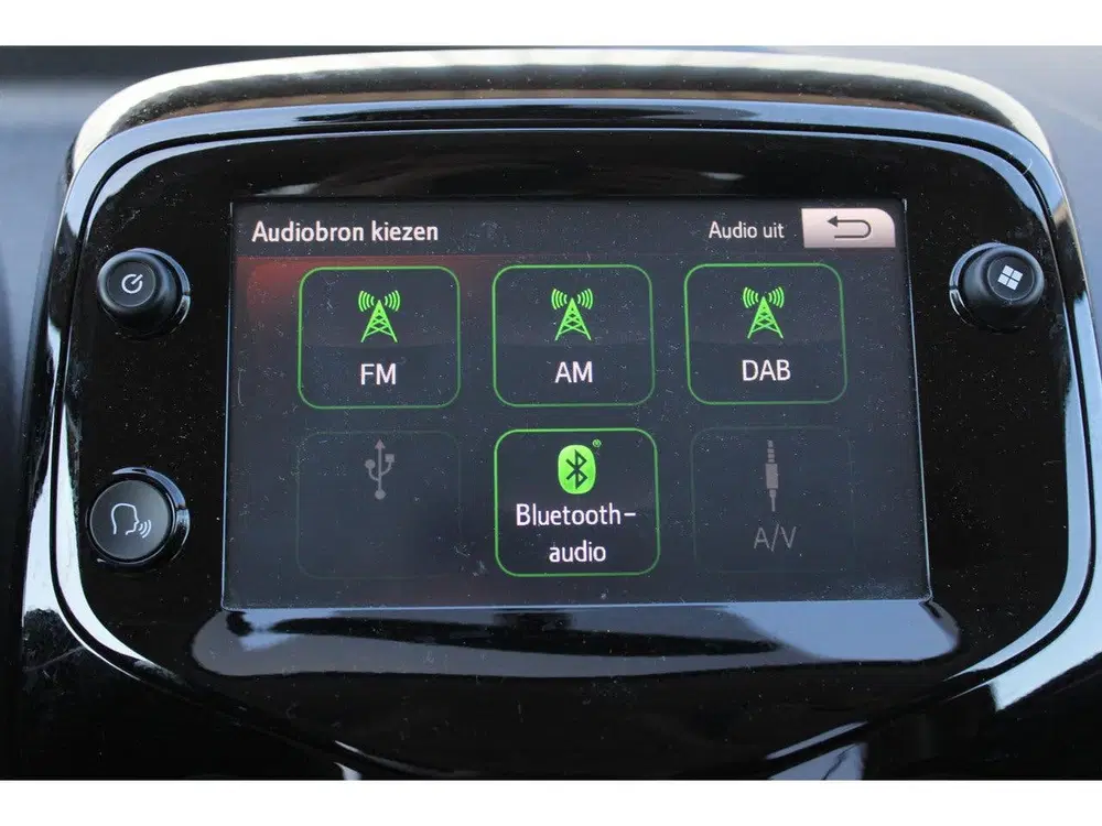 Peugeot 108 1.0 e-VTi Allure Cruise Controle I Groot S uit 2021, foto 15