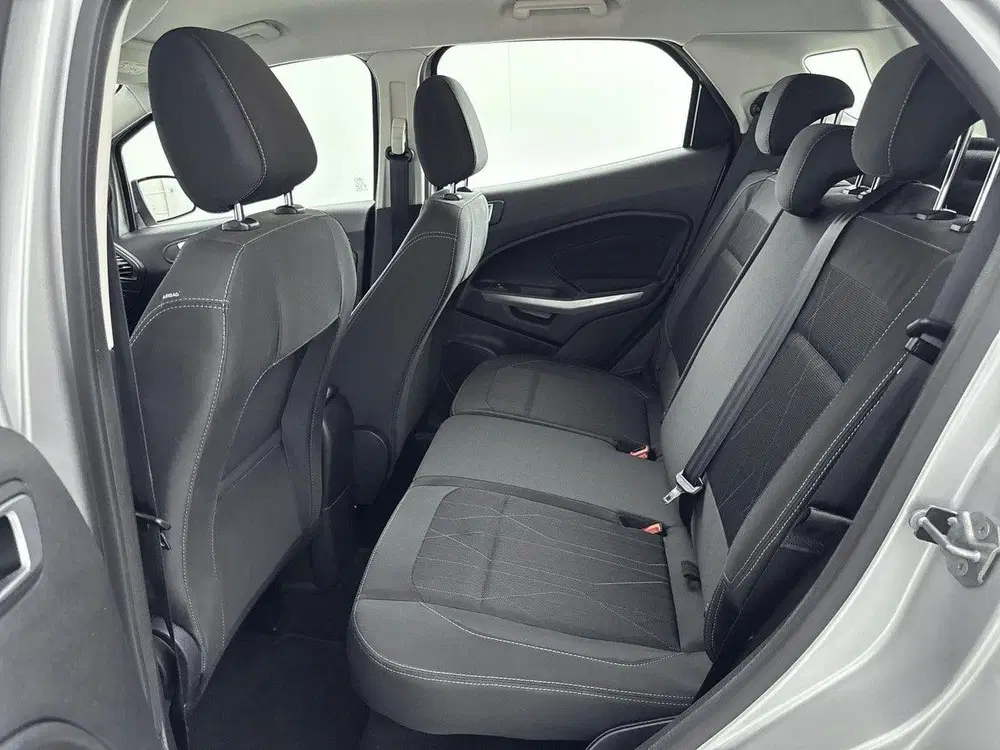 Ford EcoSport 125pk Trend Ultimate uit 2019, foto 15