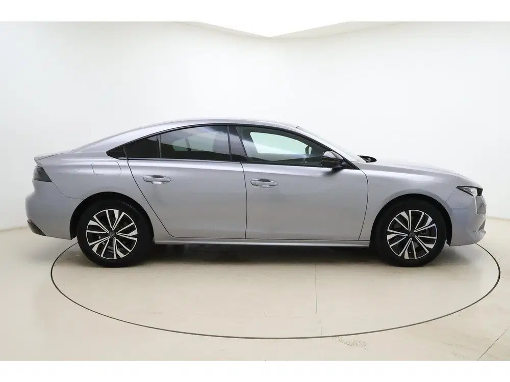 Peugeot 508 1.6 HYbrid Allure 225 Pk uit 2024, foto 10