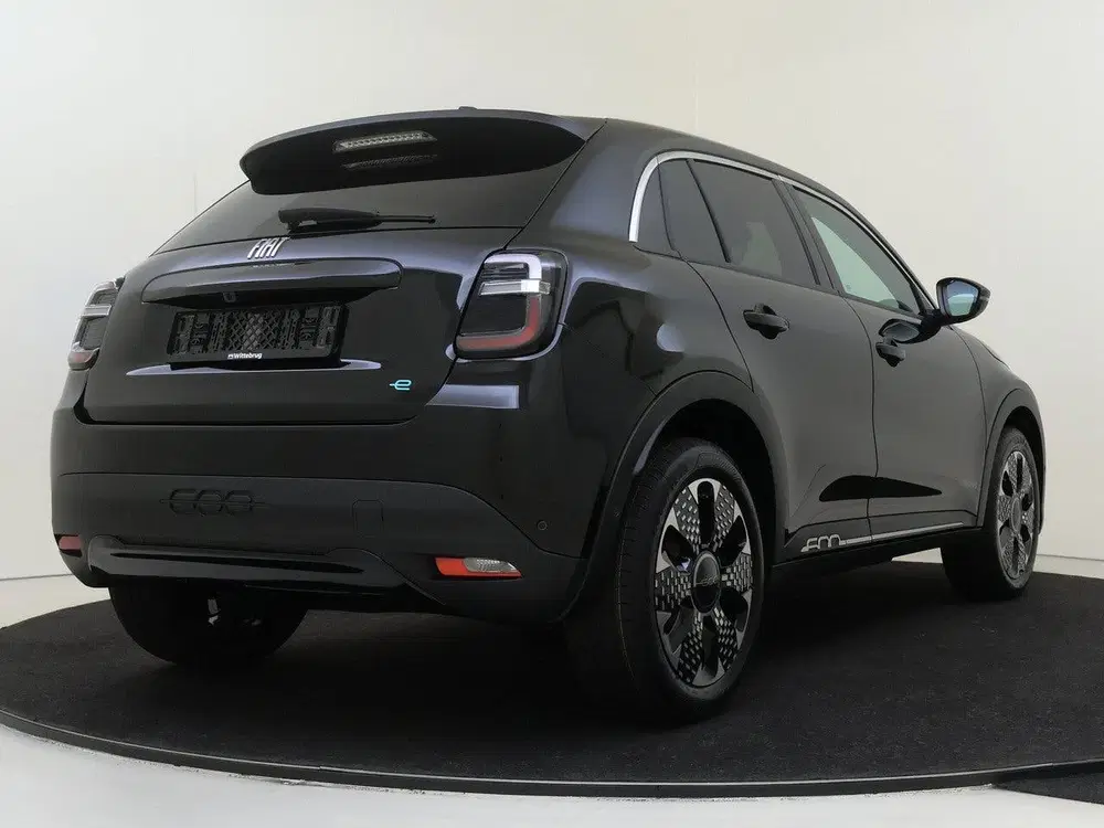 Fiat 600e La Prima 54 kWh LUXE VERSIE NRM demo deal uit 2026, foto 11