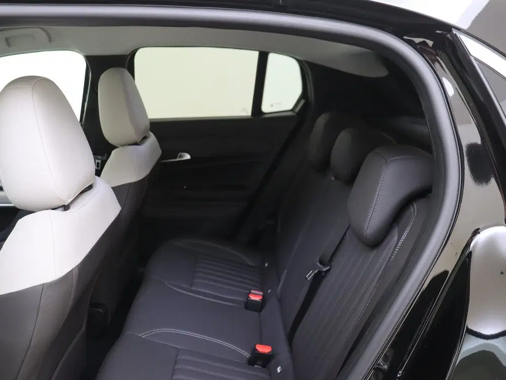 Fiat 600e La Prima 54 kWh LUXE VERSIE NRM demo deal uit 2026, foto 12