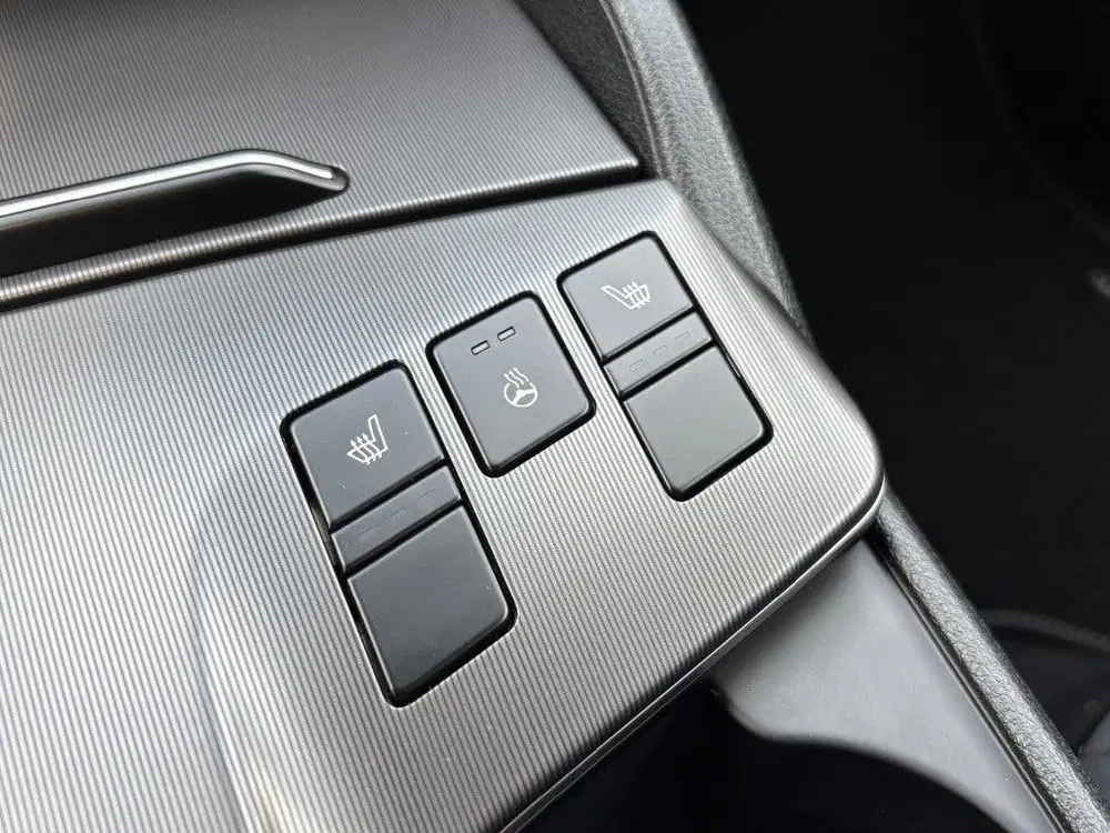 Kia Sportage 1.6 TGDI PLUG-IN HYBRIDE AUT. NAVI CAMERA uit 2026, foto 11