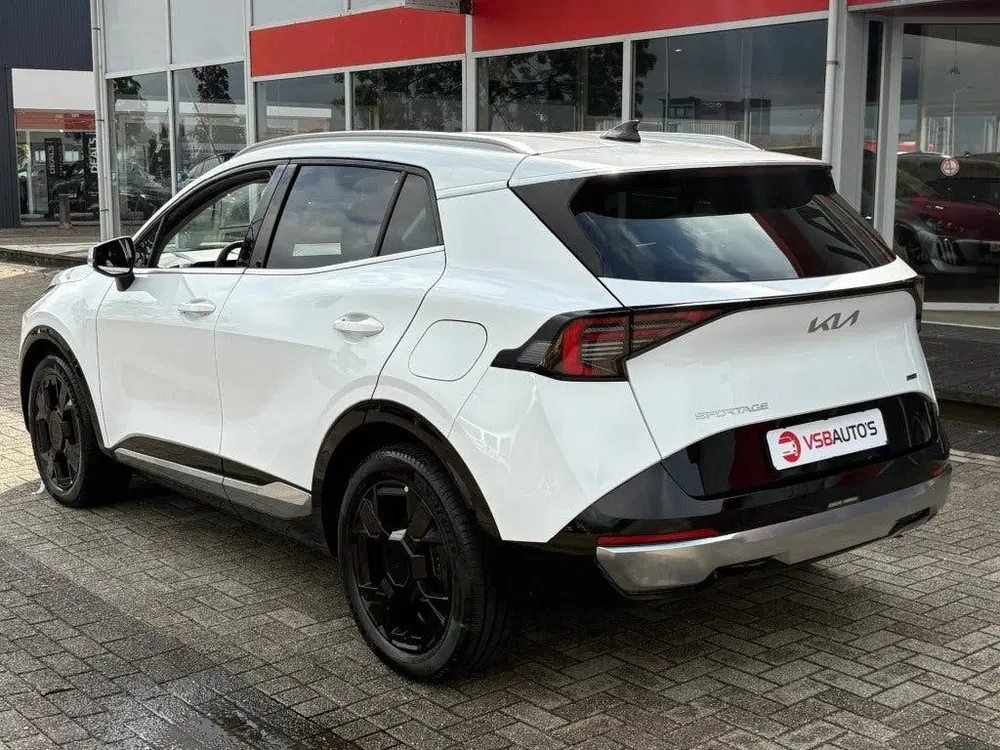 Kia Sportage 1.6 TGDI PLUG-IN HYBRIDE AUT. NAVI CAMERA uit 2026, foto 3