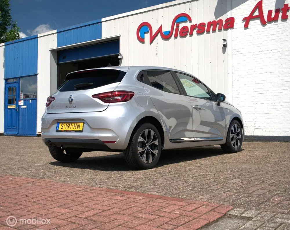 Renault Clio 1.0 TCe 90 Evolution uit 2023, foto 13