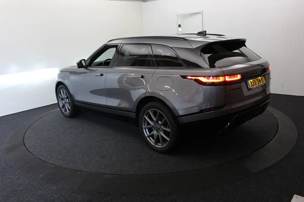 Land Rover Range Rover Velar 2.0 P400e R-Dynamic Black Pack uit 2021, foto 15